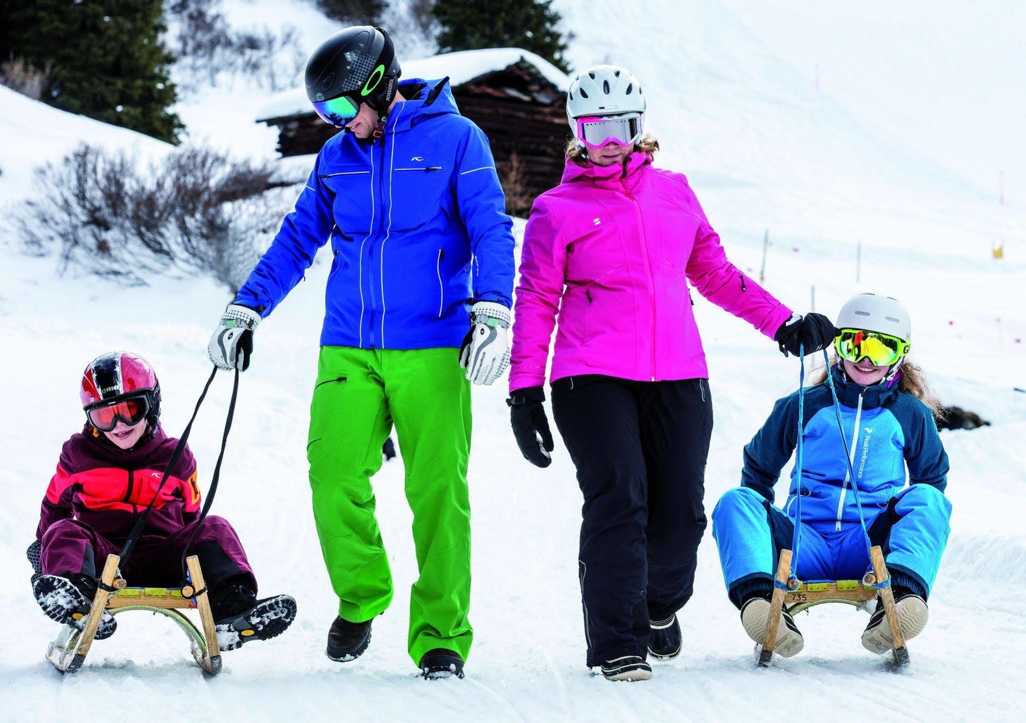 Hilton Garden Inn Davos Bagian luar foto